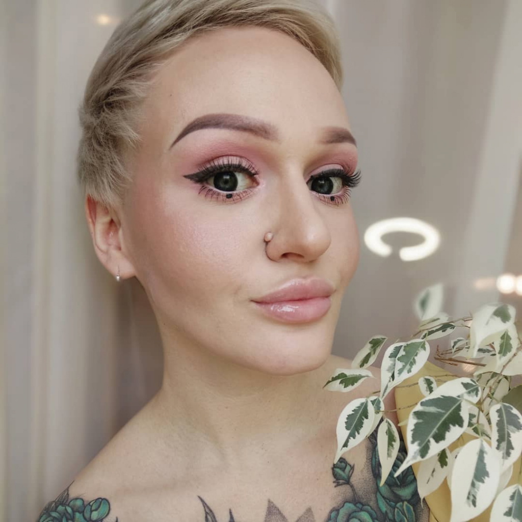 Дарина Сакович Smoky eyes (смоки айс) Дарина Сакович Smoky eyes (смоки айс)